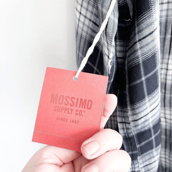 NWT Mossimo Supply Co. Womens Plaid Boyfriend Fit Button-up Shirt Black Gray XXL - Picture 5 of 9